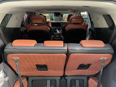 Xe 7 chỗ Kia Carnival 2.2D Signature